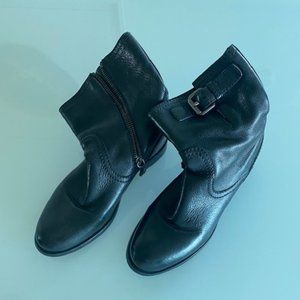 SOLD Prada Motto Boots. Size 36.5.
